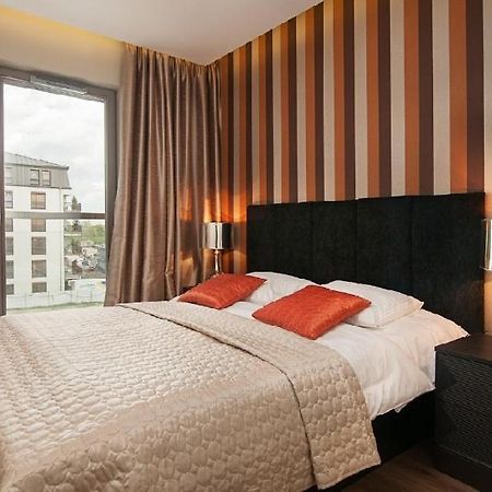 Waterlane Pool & Gym Apartments Gdańsk Eksteriør billede